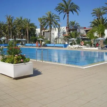 - Casa Remo طوستا ديل سيلونثيو